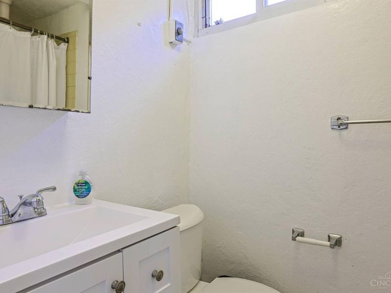 3088 Belden Circle, Cincinnati, OH 45211 Photo 36