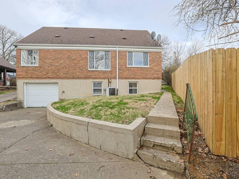 3088 Belden Circle, Cincinnati, OH 45211 Photo 44