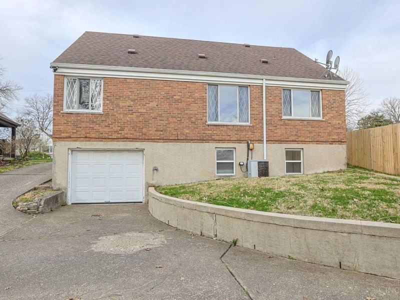 3088 Belden Circle, Cincinnati, OH 45211 Photo 47