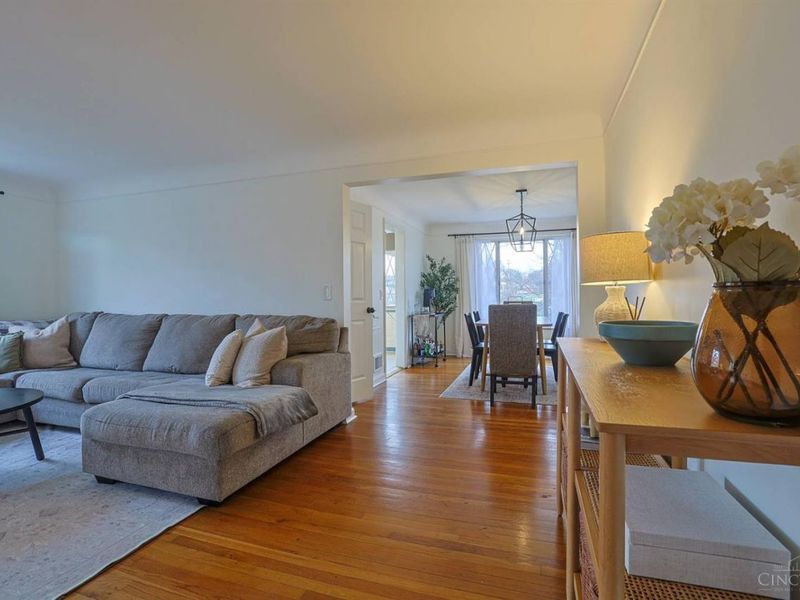 3088 Belden Circle, Cincinnati, OH 45211 Photo 8