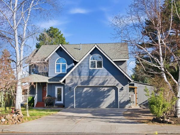 1420 NE Sharkey Terrace, Bend, OR 97701