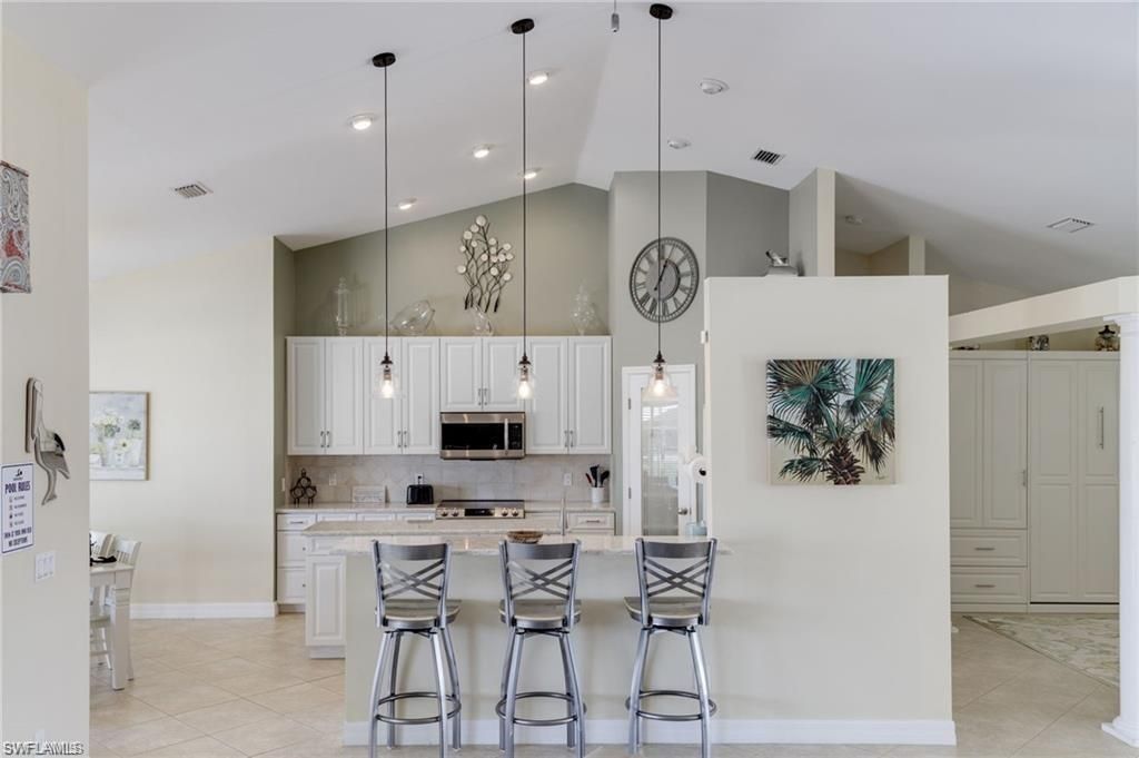 2013 SW 31st Ter, Cape Coral, FL 33914 Photo