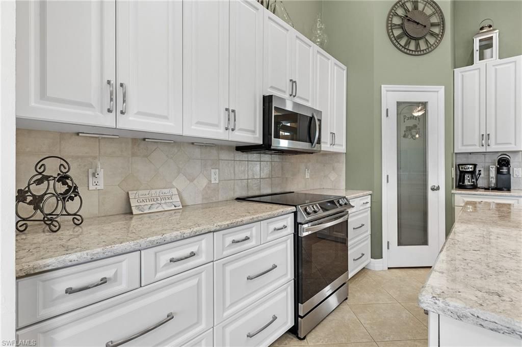 2013 SW 31st Ter, Cape Coral, FL 33914 Photo