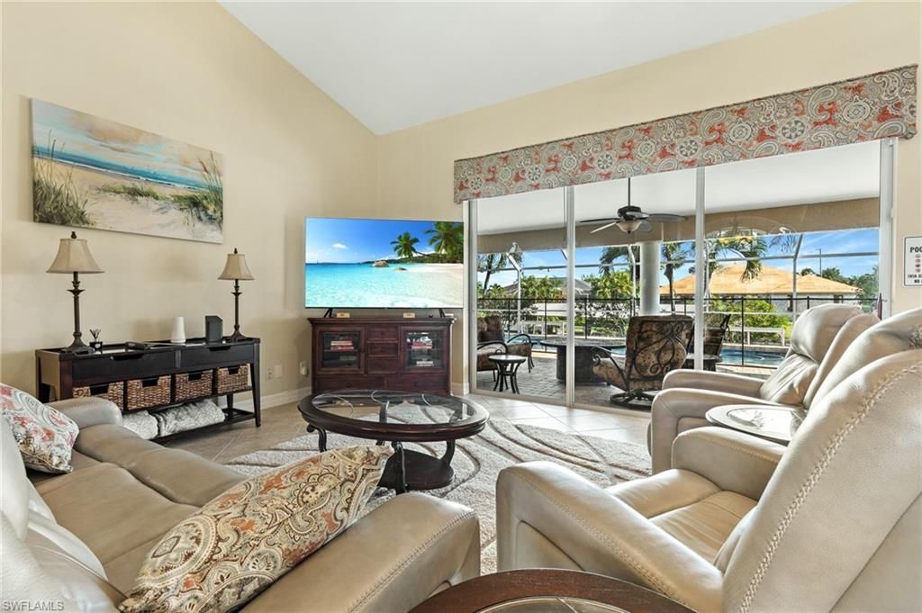 2013 SW 31st Ter, Cape Coral, FL 33914 Photo