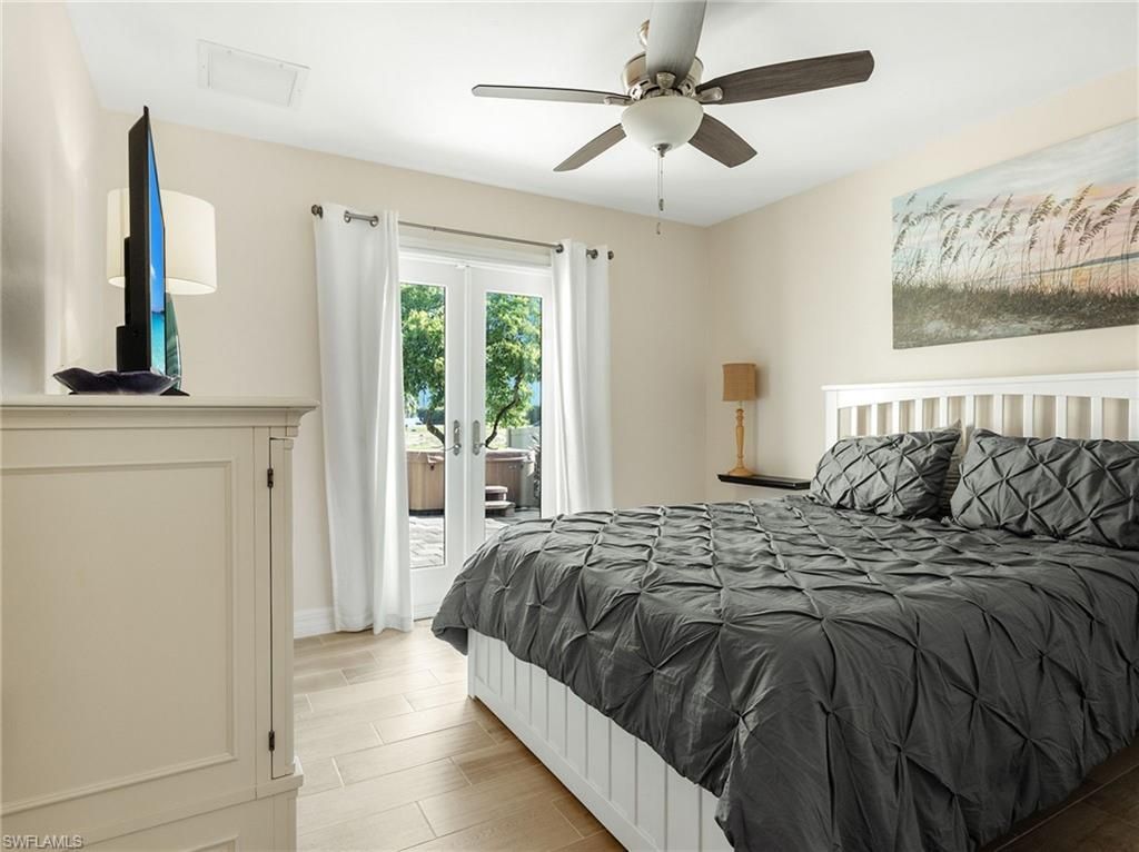 2013 SW 31st Ter, Cape Coral, FL 33914 Photo
