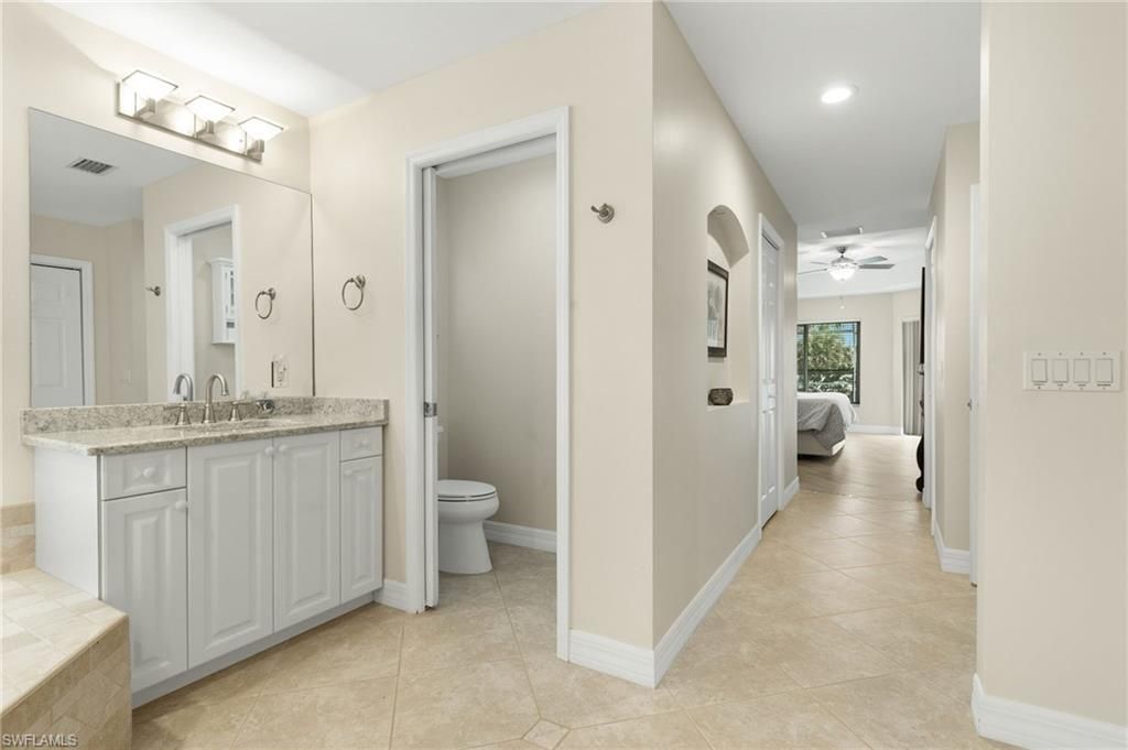 2013 SW 31st Ter, Cape Coral, FL 33914 Photo