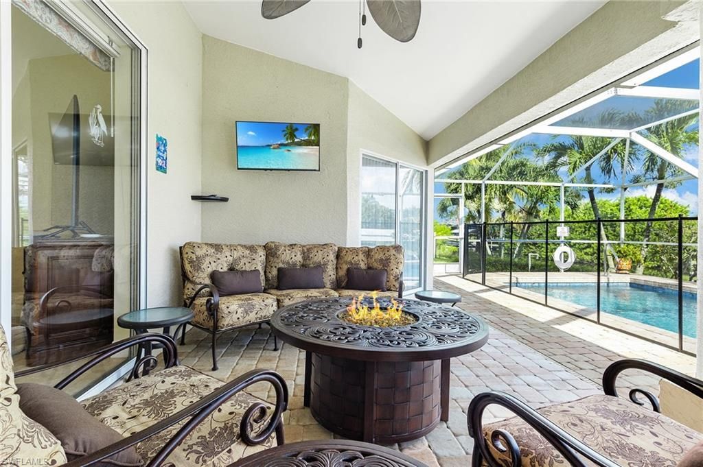 2013 SW 31st Ter, Cape Coral, FL 33914 Photo