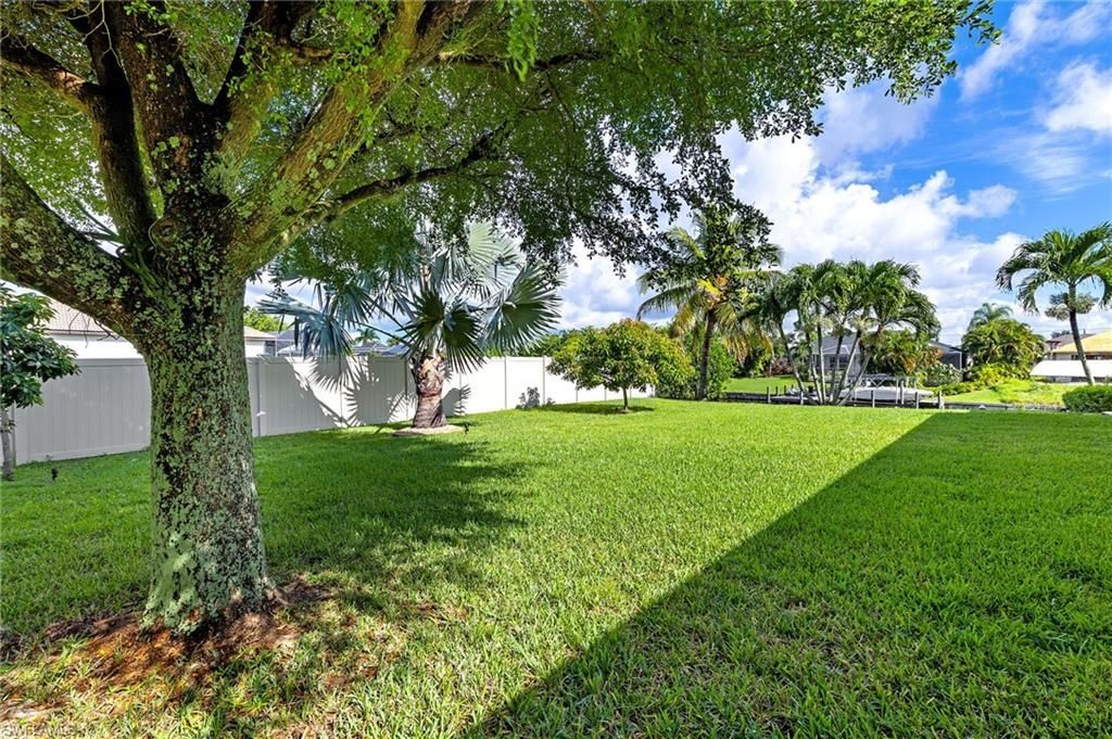2013 SW 31st Ter, Cape Coral, FL 33914 Photo