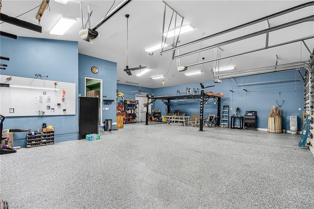 4438 NE 11th Pl , Cape Coral, FL 33909 Photo