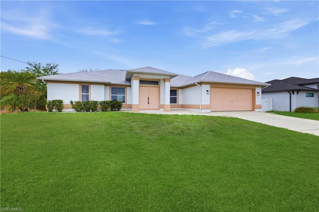 614 SW 1st St, Cape Coral, FL 33991 Photo