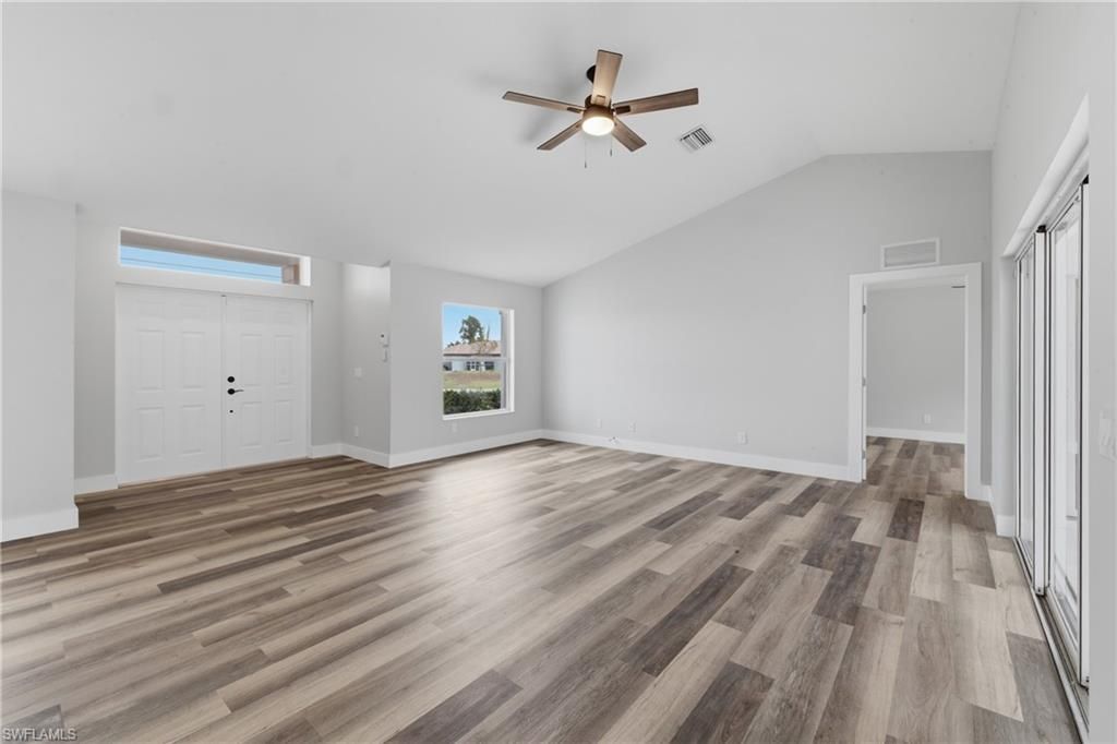 614 SW 1st St, Cape Coral, FL 33991 Photo