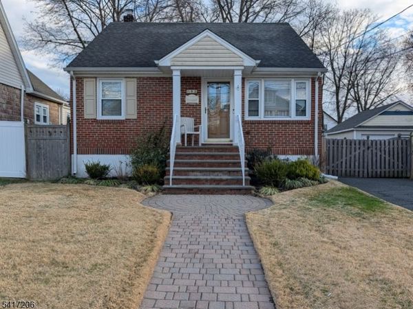 95 Third Ave, Garwood, NJ 07027