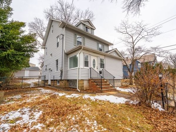 43 S Michigan Ave, Kenilworth, NJ 07033