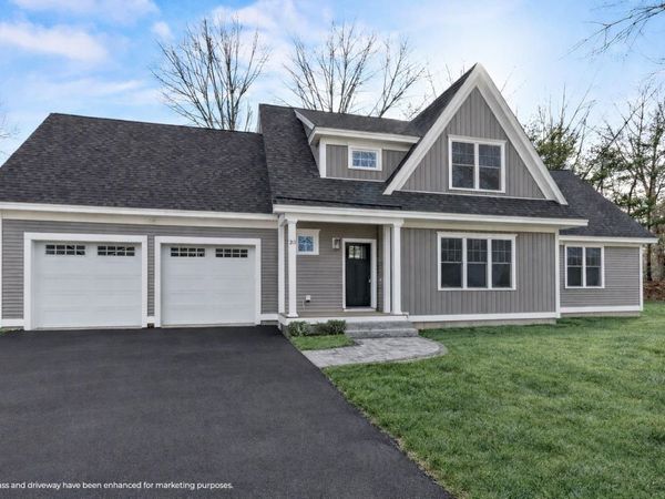 23 Shearwater Drive, Portsmouth, NH 03801