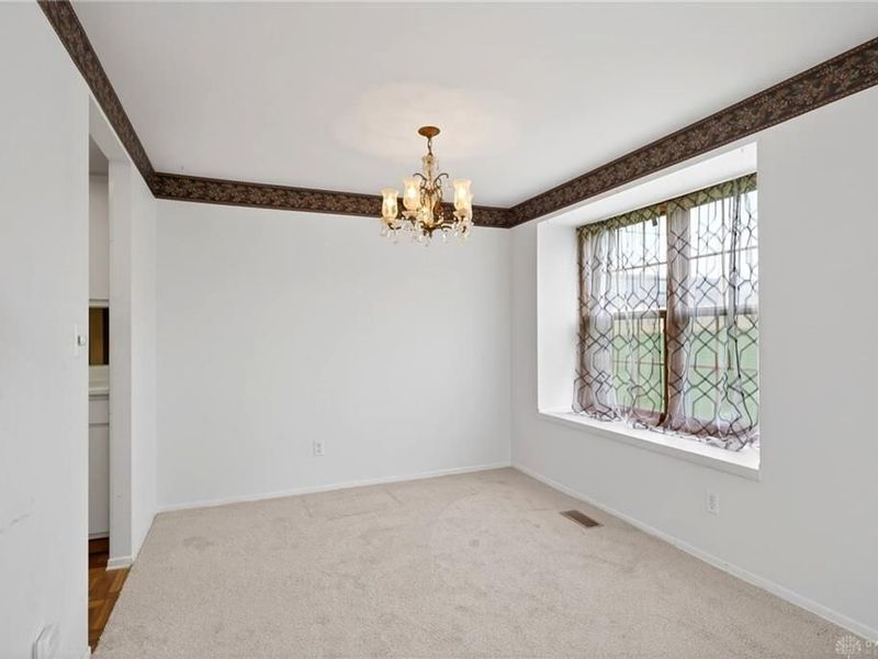 5871 Troy Villa Boulevard, Huber Heights, OH 45424 Photo 11