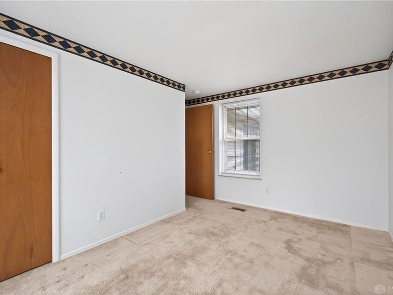 5871 Troy Villa Boulevard, Huber Heights, OH 45424 Photo 24