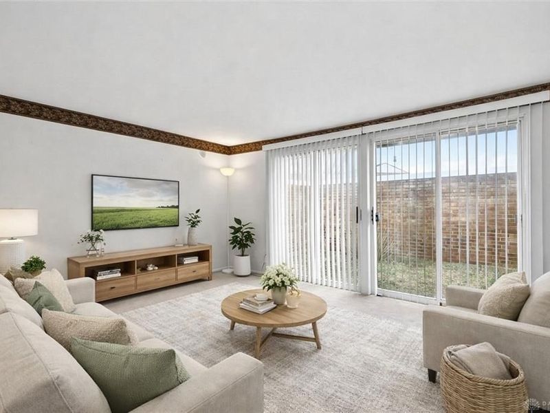 5871 Troy Villa Boulevard, Huber Heights, OH 45424 Photo 8