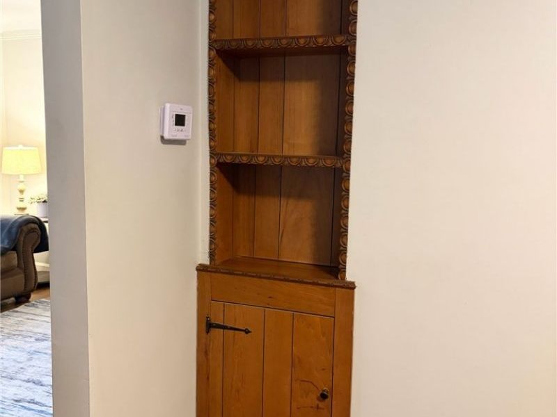 298 E 270 Street, Euclid, OH 44132 Photo 12