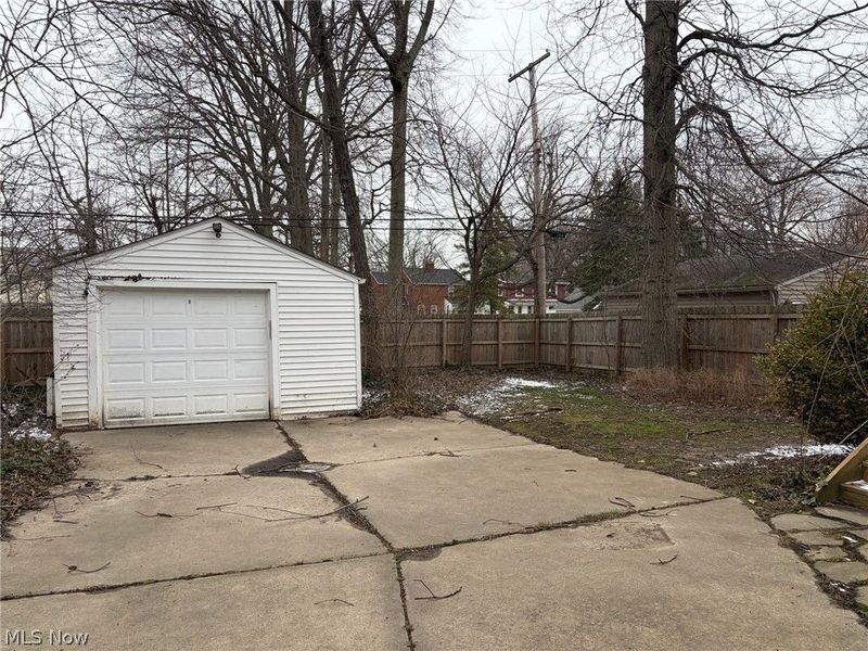 298 E 270 Street, Euclid, OH 44132 Photo 37