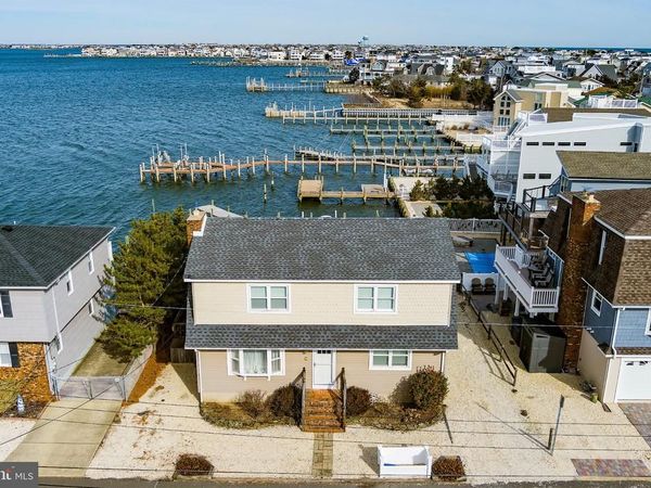 13 HODGSON LANE, LONG BEACH TOWNSHIP, NJ 08008