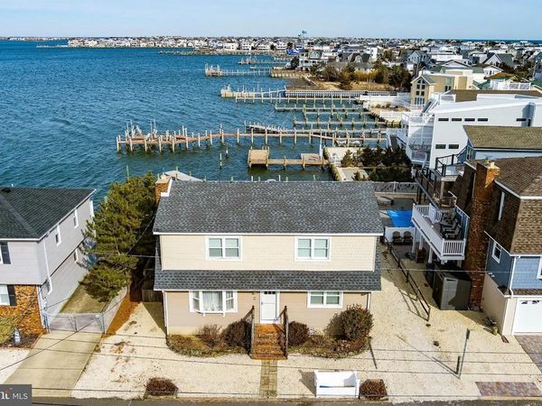 13 E HODGSON LANE, LONG BEACH TOWNSHIP, NJ 08008