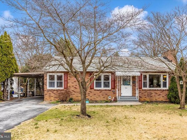 9711 CHAPELWOOD LANE , HAGERSTOWN, MD 21740