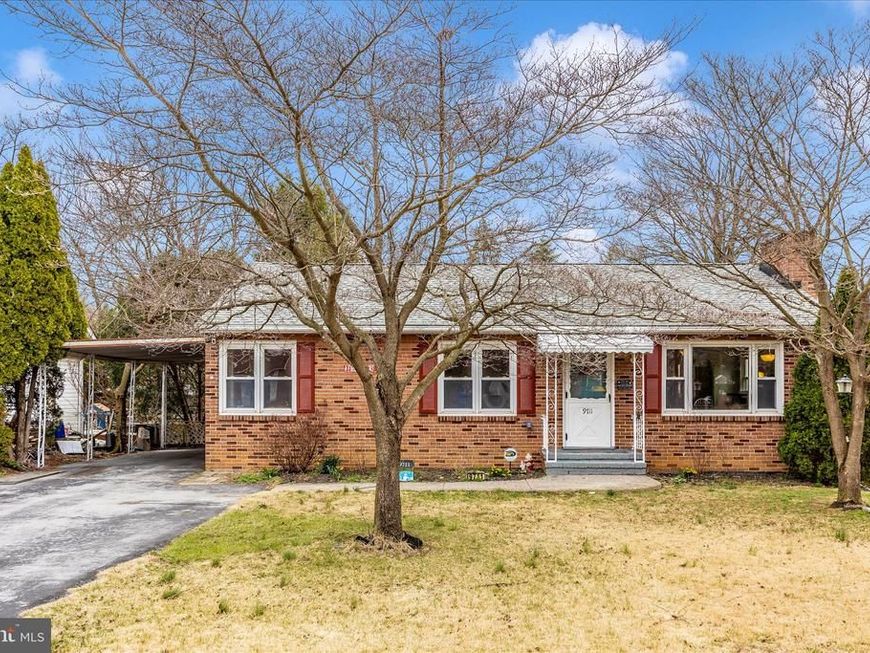 9711 Chapelwood Lane, Hagerstown, MD 21740 Main Photo