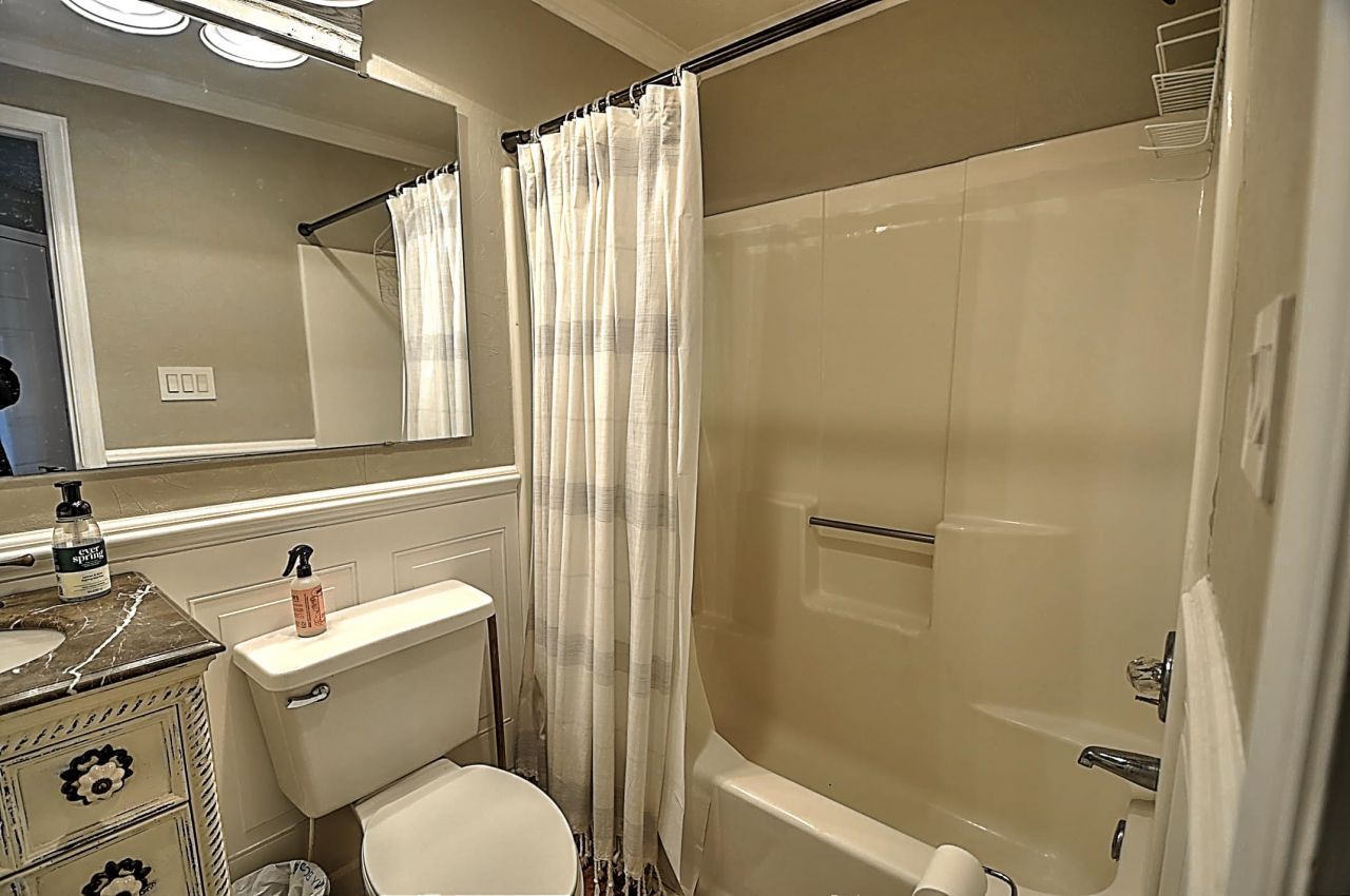 1100 Possum Trot Rd. Photo 7