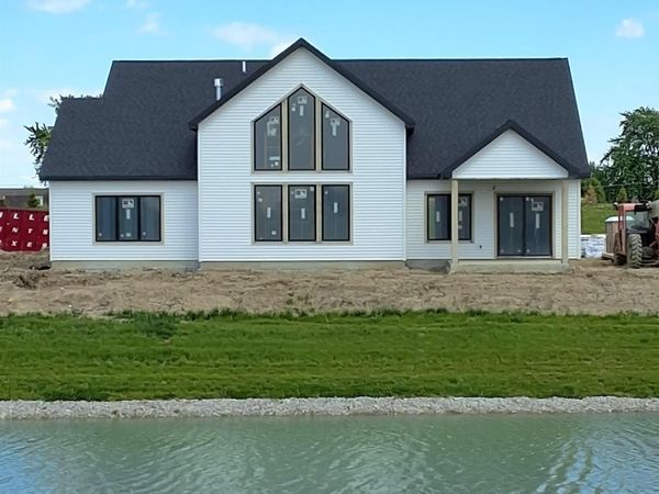 5173 Meadowlark Lane, Woodburn, IN 46797