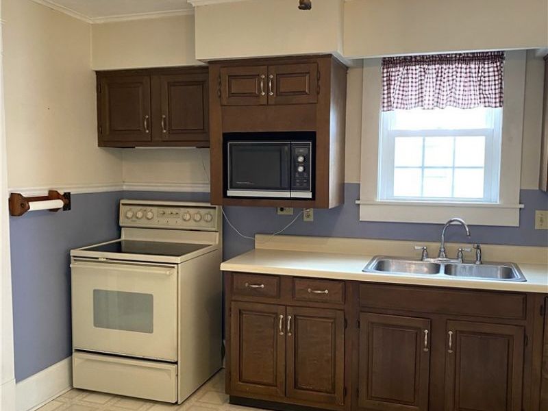 331 Alice Street, East Palestine, OH 44413 Photo 10