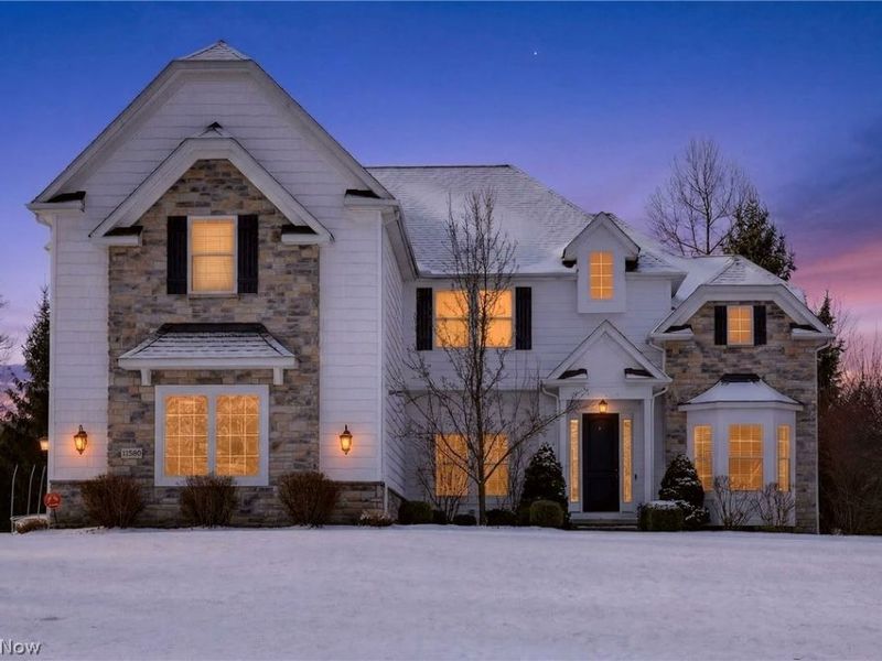 11530 Monarch Court, Painesville Township, OH 44077 Photo 2