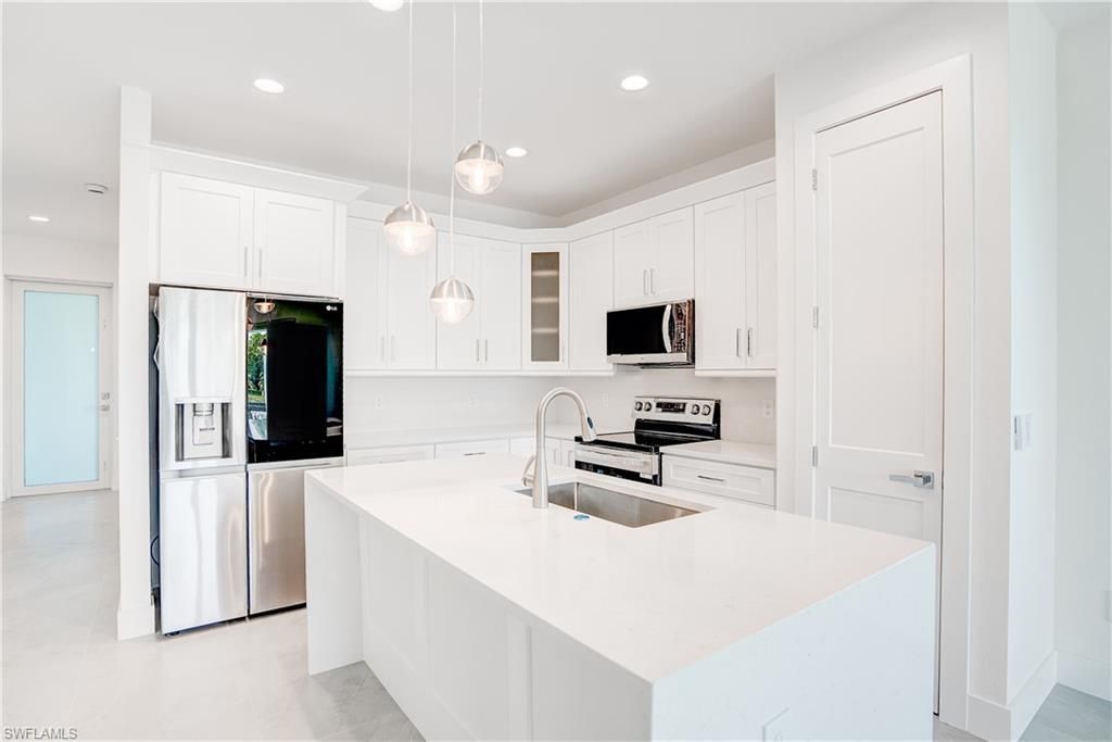 3804 SE 12th Ave, Cape Coral, FL 33904 Photo