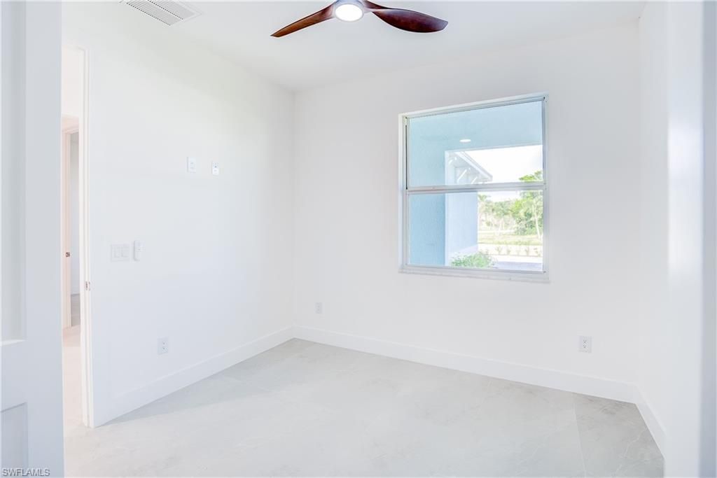 3804 SE 12th Ave, Cape Coral, FL 33904 Photo