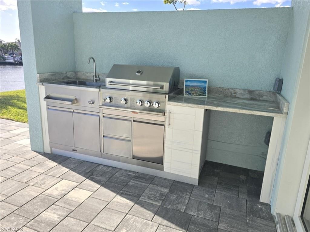 3804 SE 12th Ave, Cape Coral, FL 33904 Photo