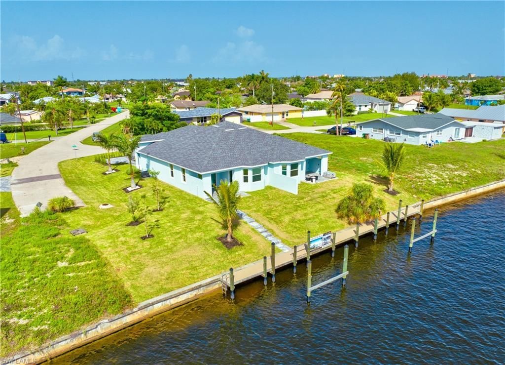 3804 SE 12th Ave, Cape Coral, FL 33904 Photo