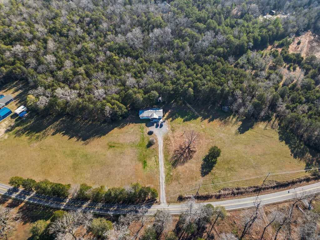 6403 Highway S 341  Chickamauga, GA 30707