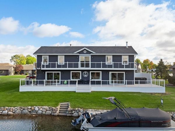 51081 Twilight Drive, Elkhart, IN 46514