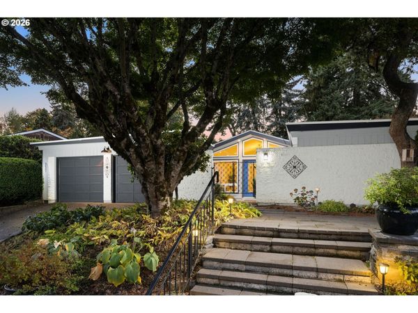 2641 SW RIDGE DR, Portland, OR 97219