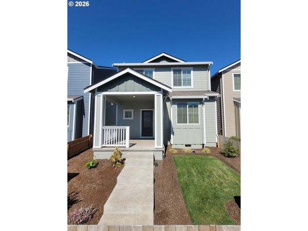 1233 PARKSIDE AVE, Woodburn, OR 97071