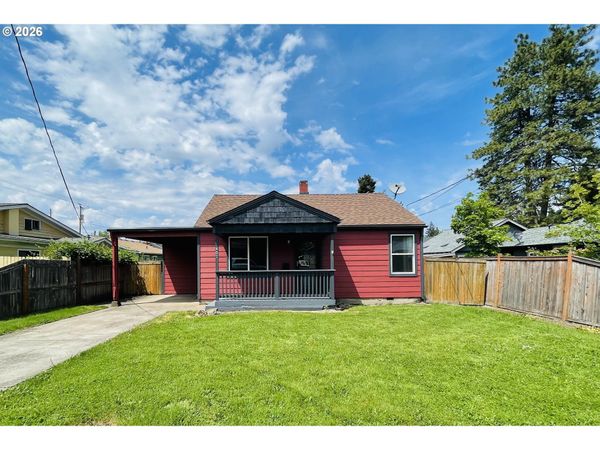 407 JERSEY ST, Silverton, OR 97381