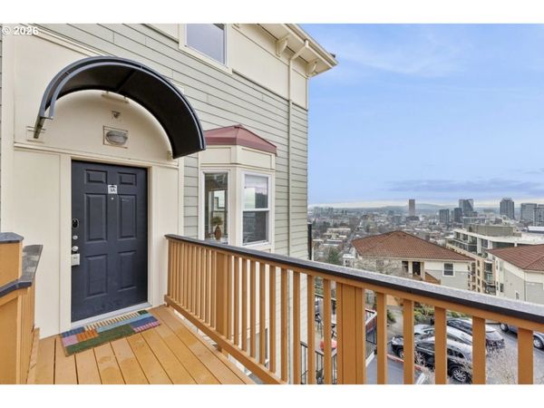 335 NW UPTOWN TER, Unit 3A, Portland, OR 97210