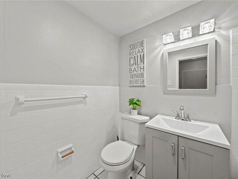 12520 Edgewater Drive, Unit 1504, Lakewood, OH 44107 Photo 11