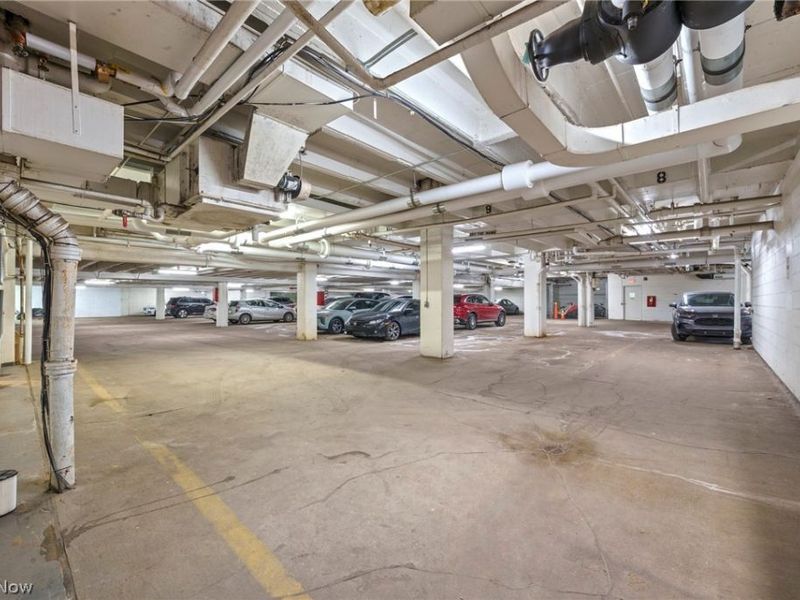 12520 Edgewater Drive, Unit 1504, Lakewood, OH 44107 Photo 19