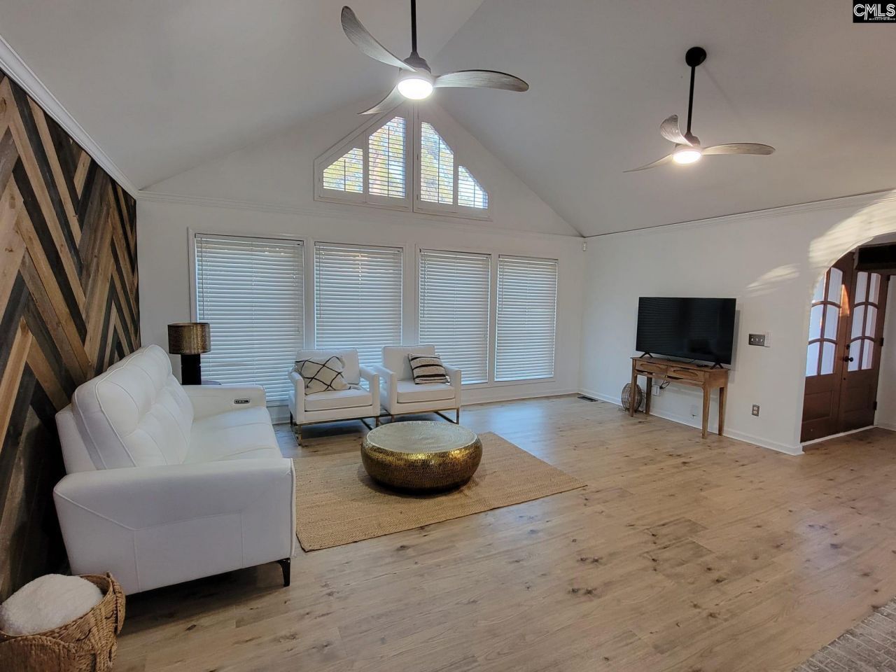 121 Singing Wood Lane  Photo 24