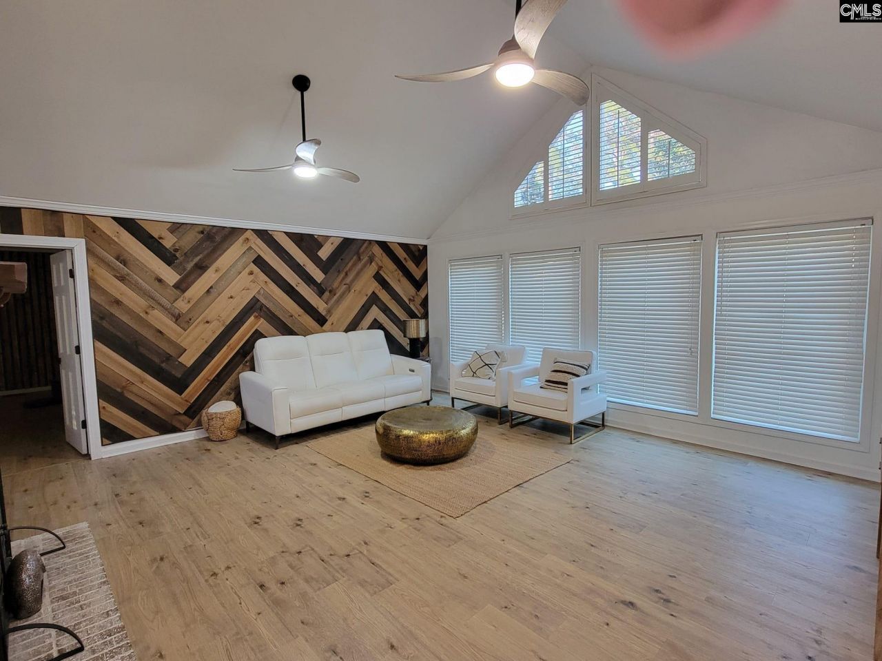 121 Singing Wood Lane  Photo 28