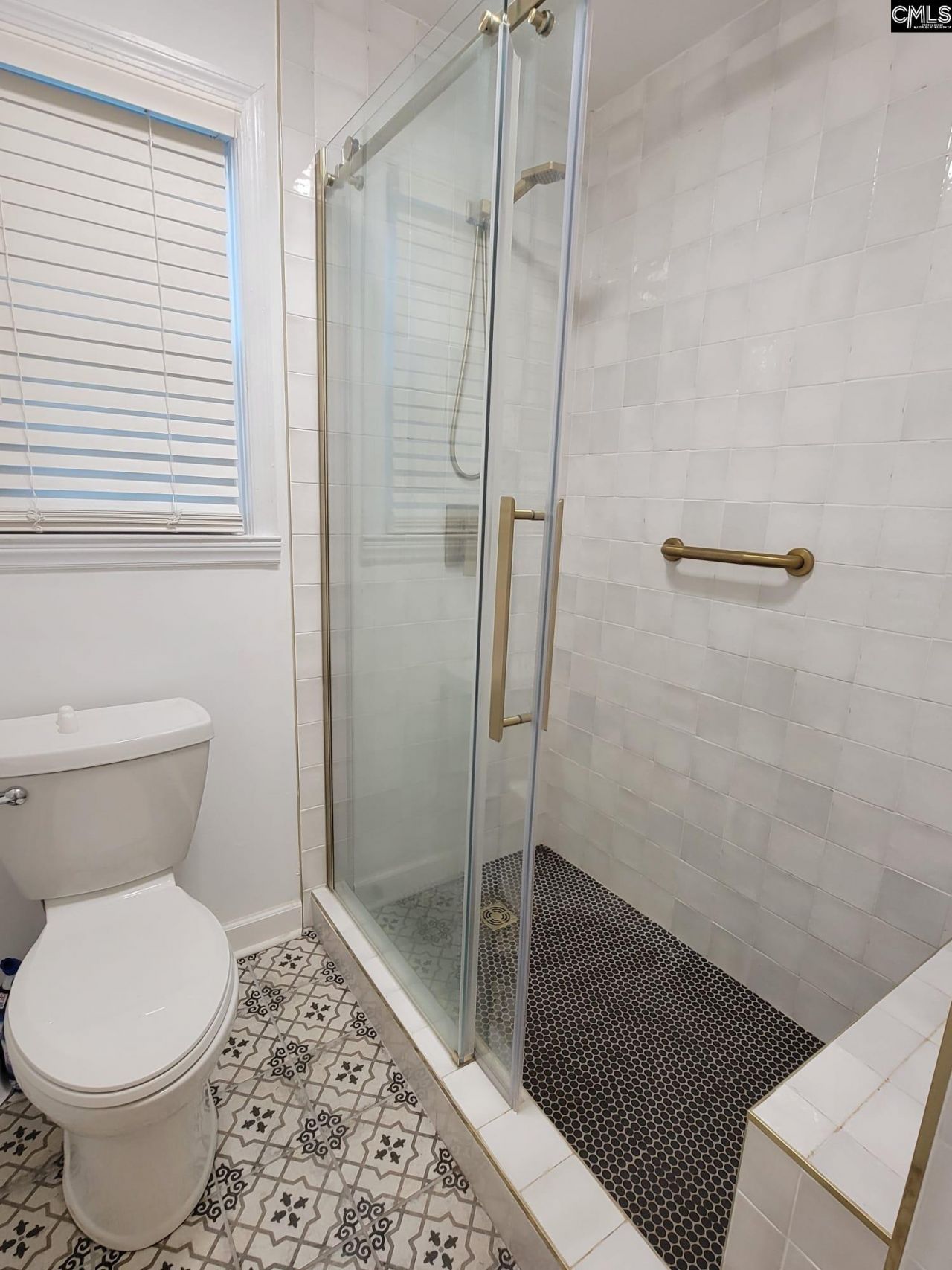 121 Singing Wood Lane  Photo 36