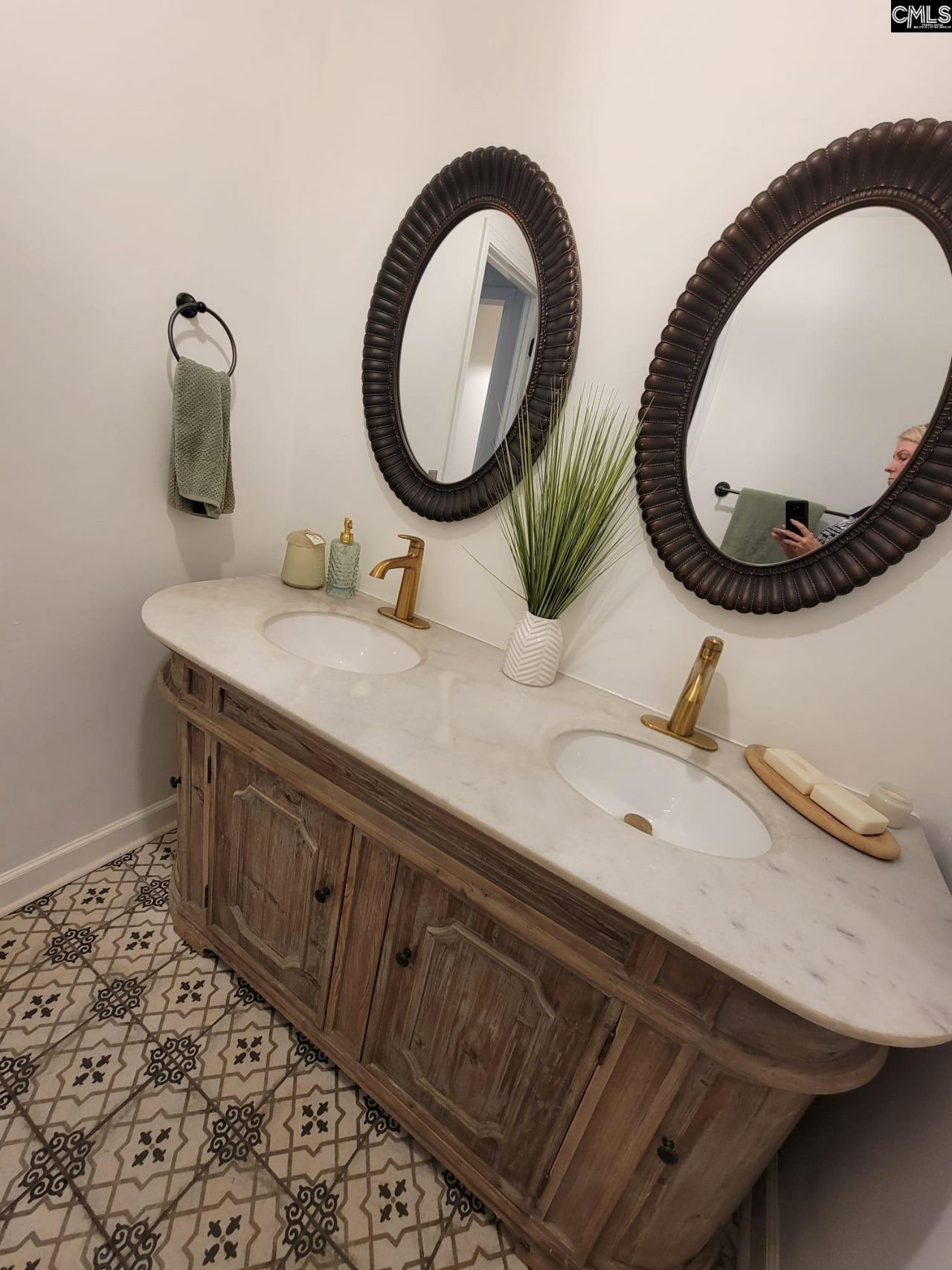 121 Singing Wood Lane  Photo 39