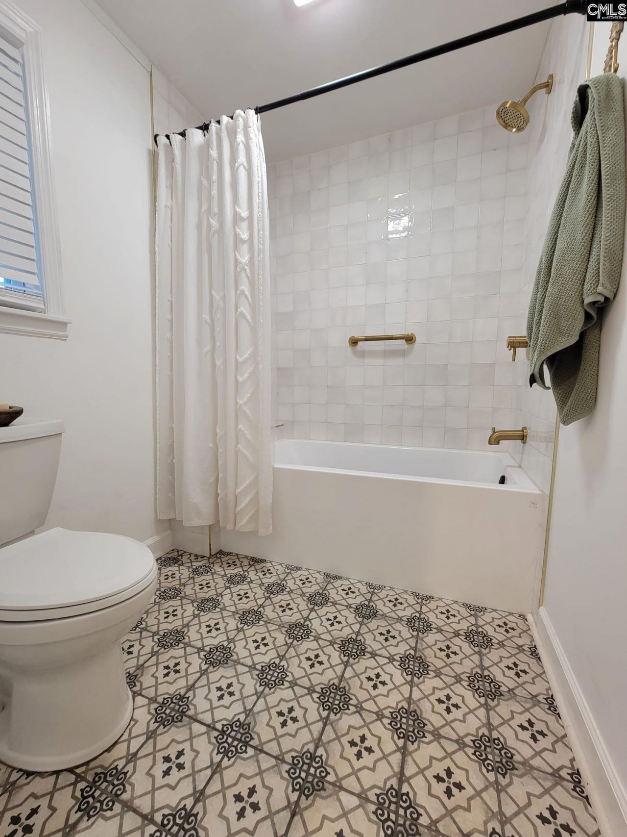 121 Singing Wood Lane  Photo 40