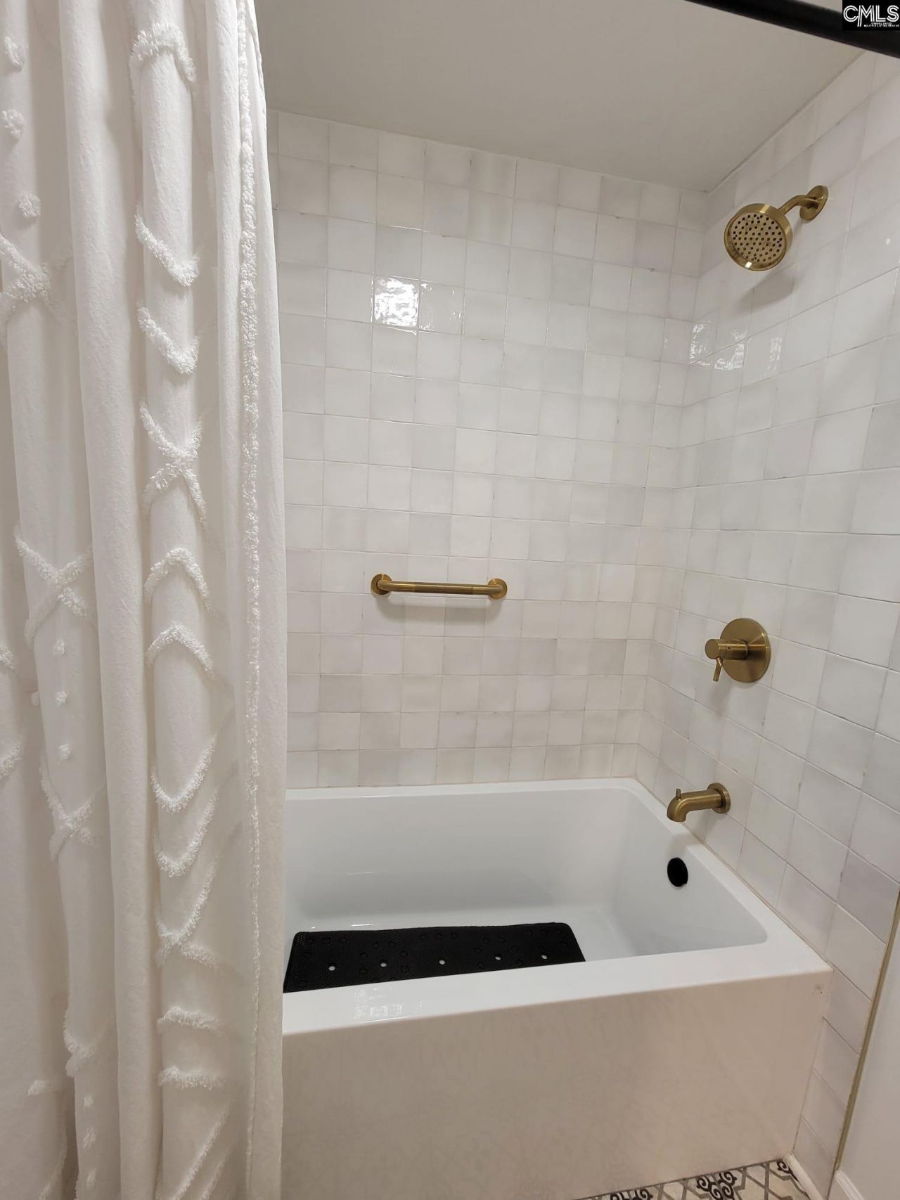 121 Singing Wood Lane  Photo 41