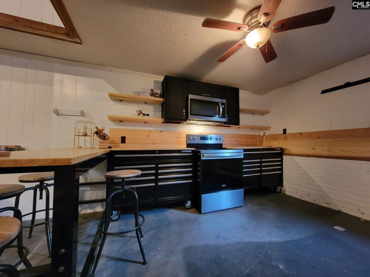 121 Singing Wood Lane  Photo 64